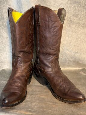 Durango Women's Brown Leather Western Boots. Size 8M